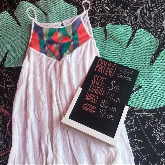 American Eagle Outfitters Tops - AEO embroidered tank